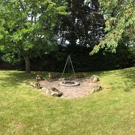 In Der Eifel בית נופש *